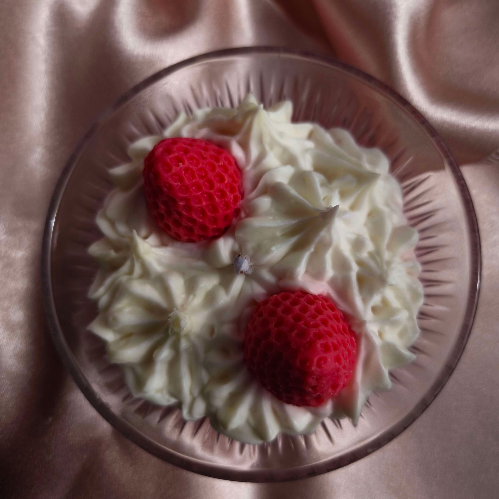 Vela Chantilly Morango